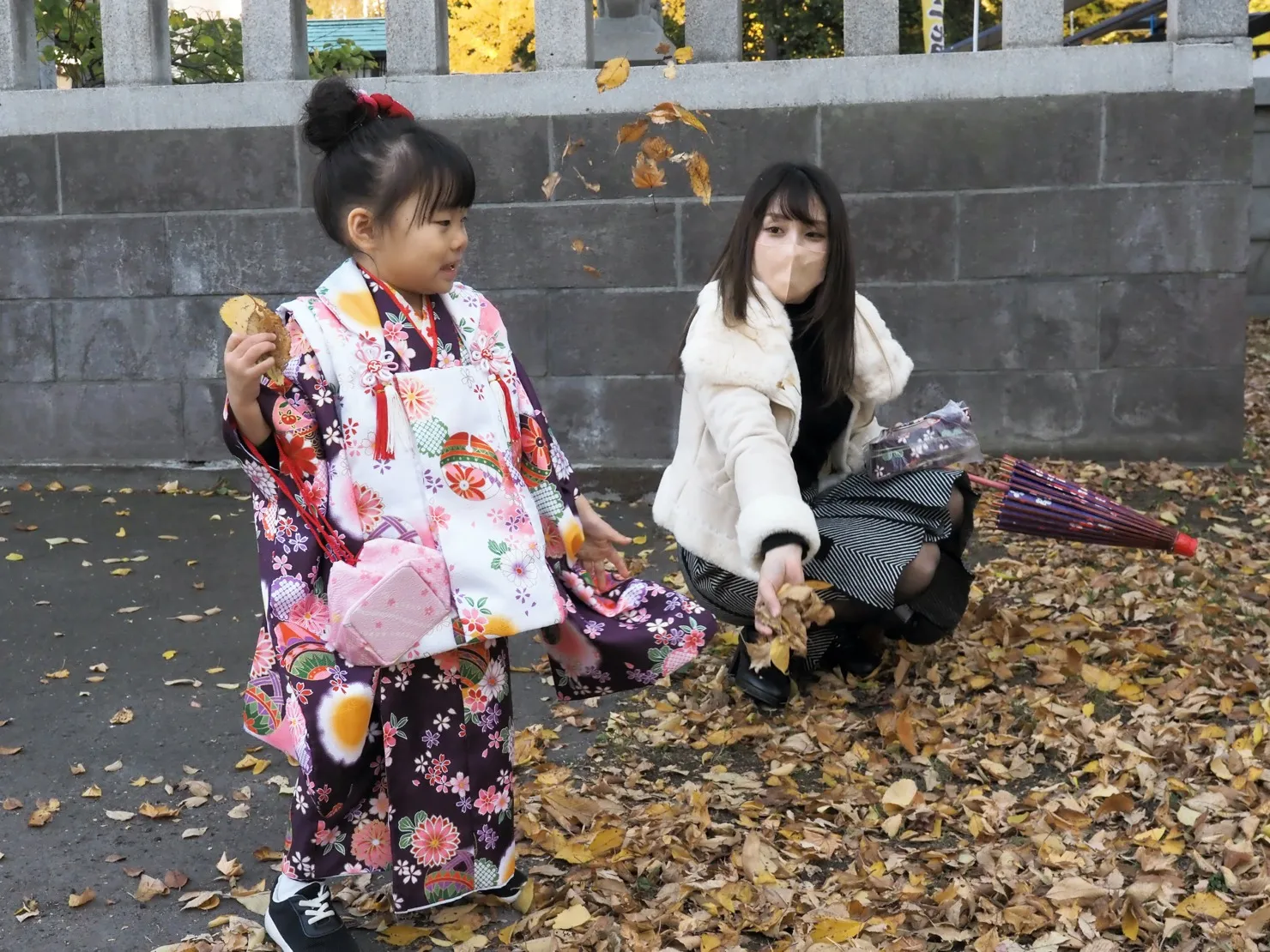 11月6日、豊平神社にてI様ご家族の七五三出張撮影でした